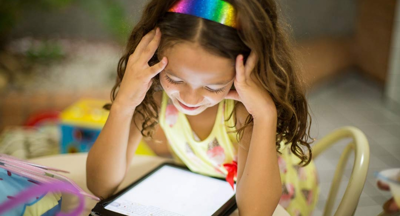 How to Combat Increased Screen Time During Distance Learning
