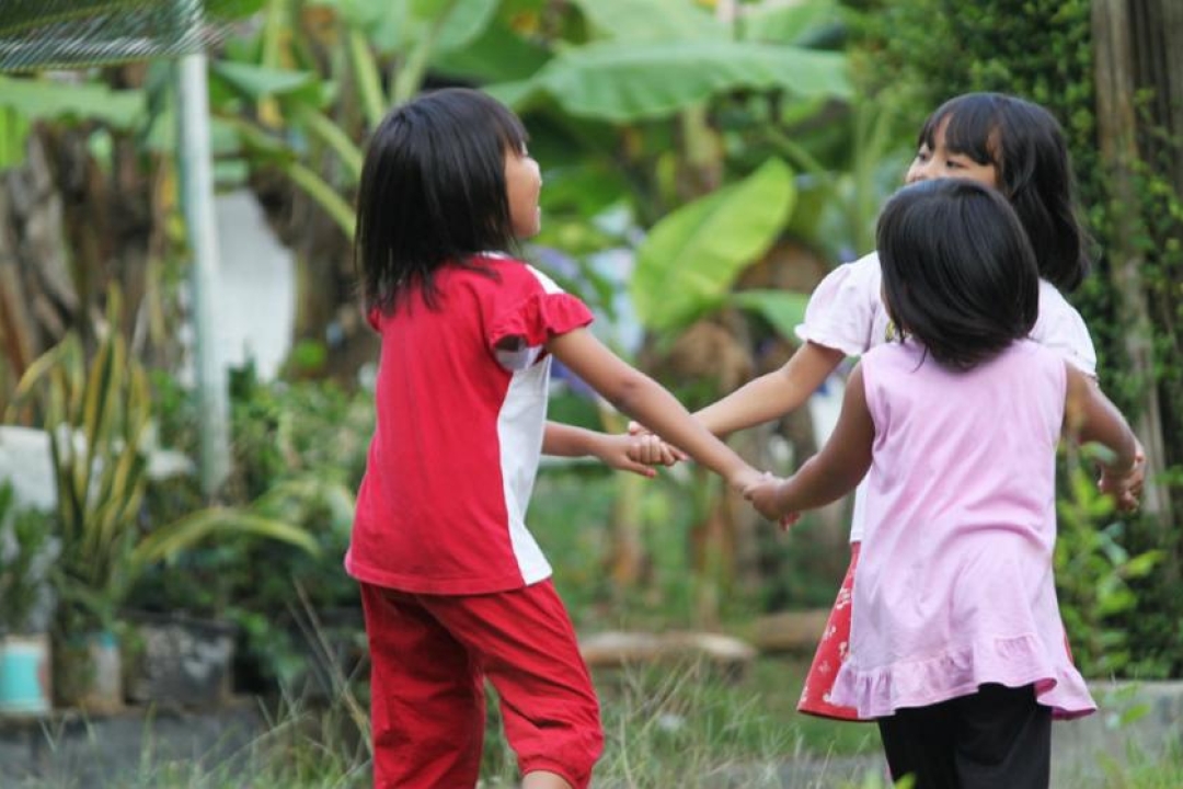 7 Elements of Play: Spinning