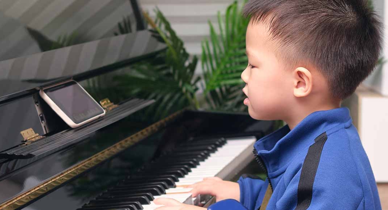 Asian kindergarten school buy learning piano