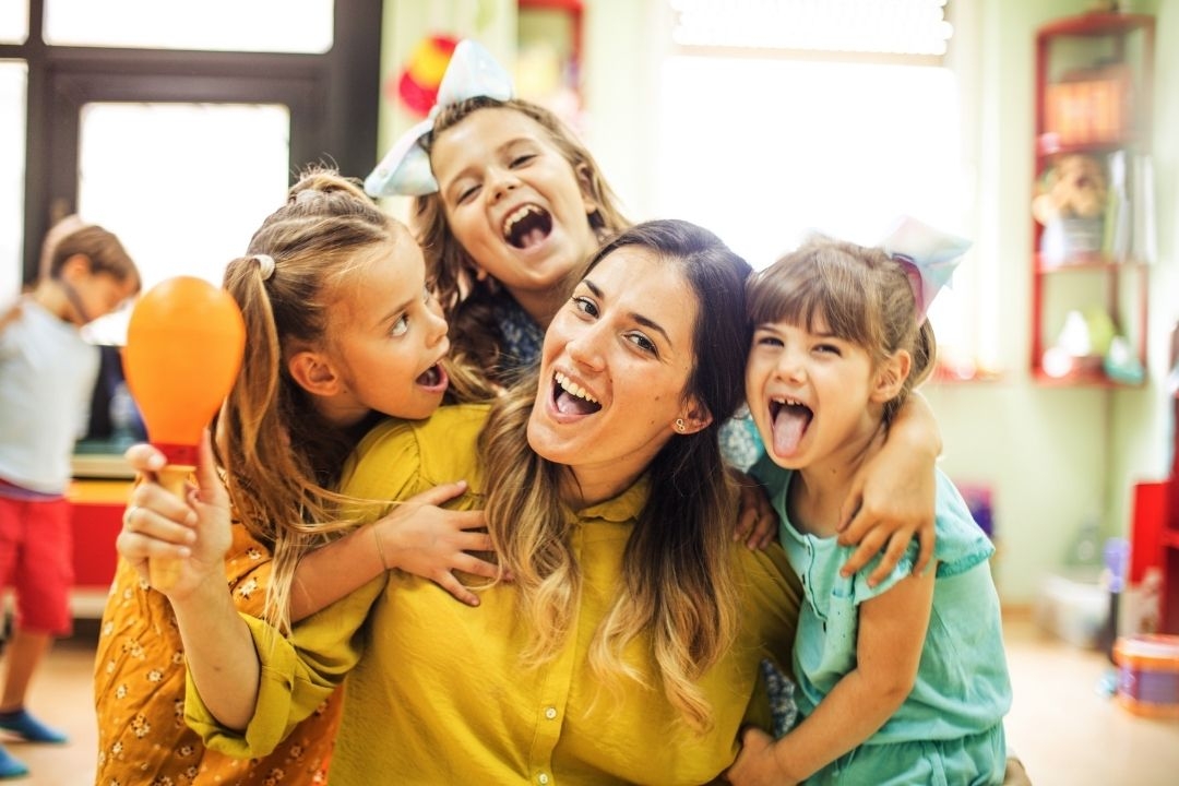 How To Throw an Exciting Back-To-School Party