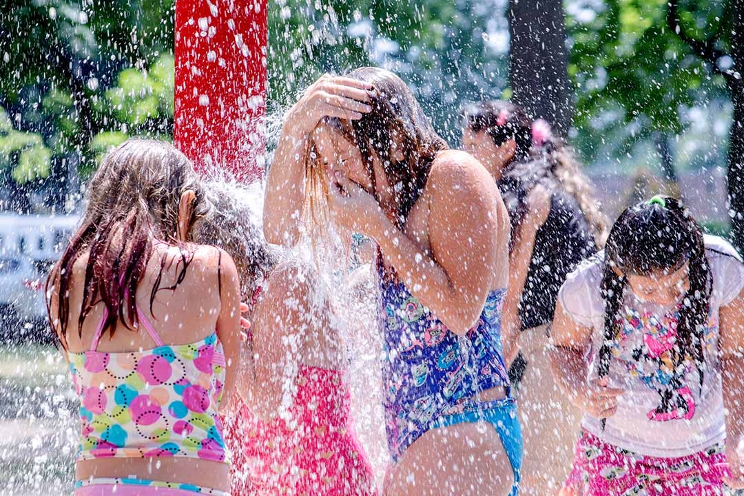 4 Things to Consider When Creating a Safe Splash Pad for Kids