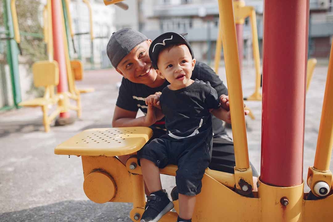 Keeping Your Child Safe In Public Playgrounds