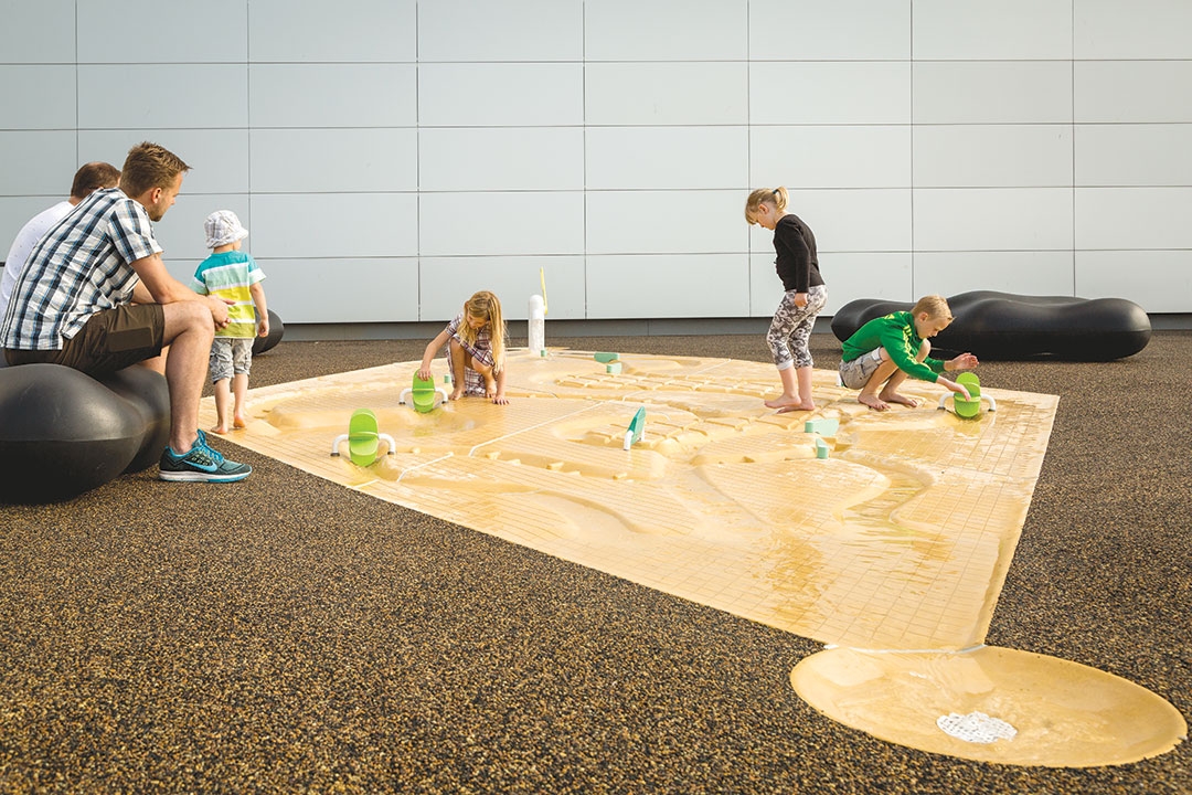 Water: Discovering the Extra Dimension of Play