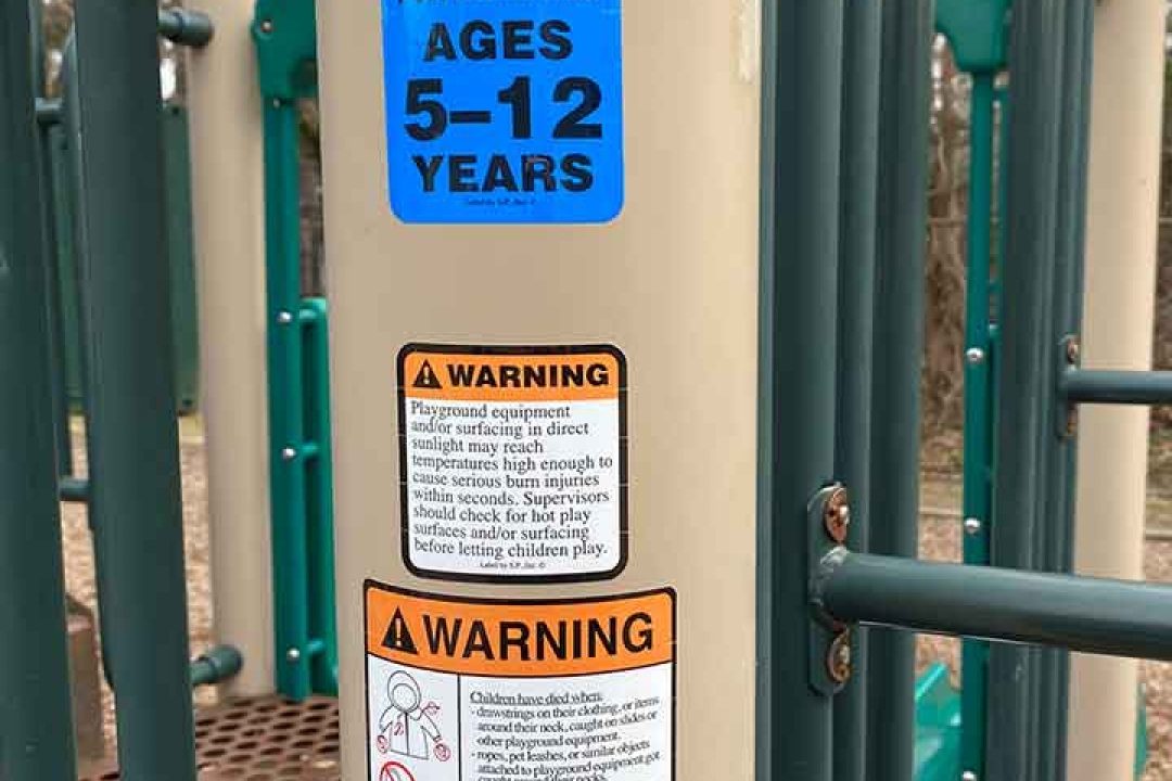 Playground Safety Signs & Labels