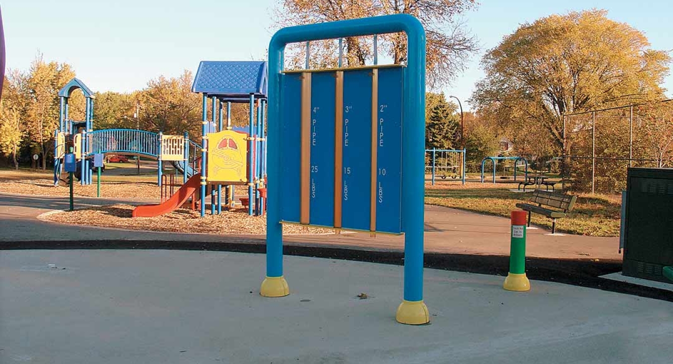 Splash pad component