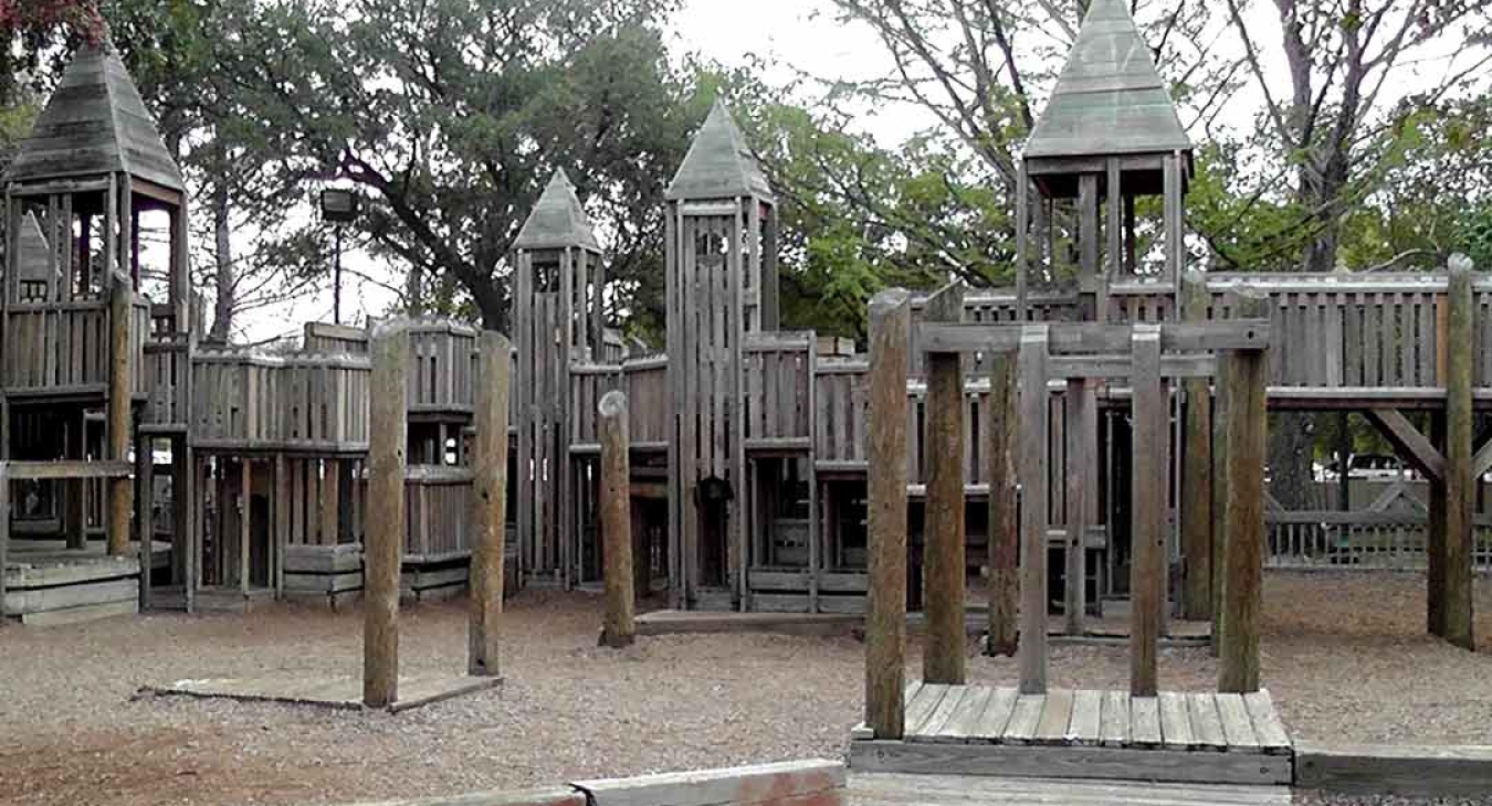 Hemisfair Park Playground wooden structure