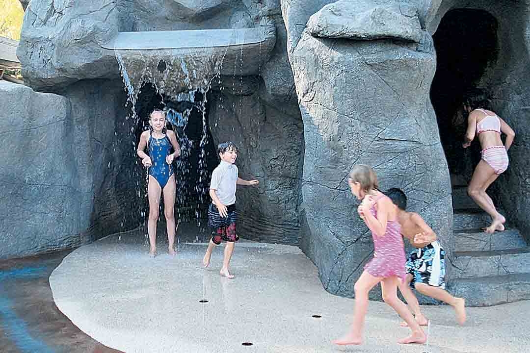 Wild About The Phoenix Zoo’s Spray Parks