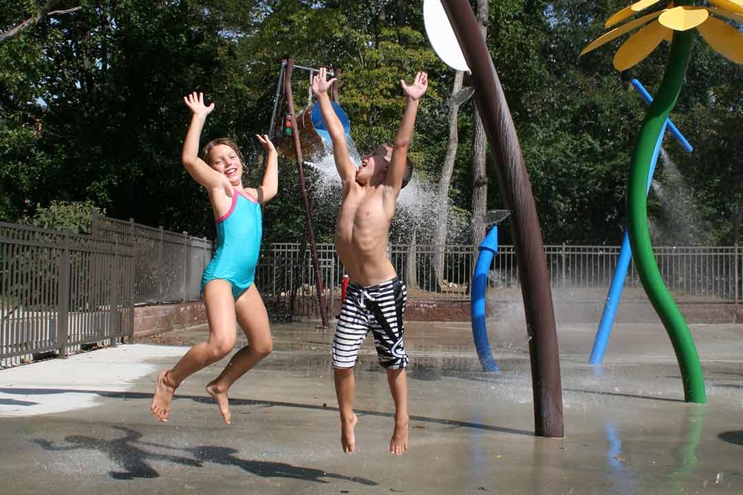 Is a Splash / Spray Park Right for Your Community?