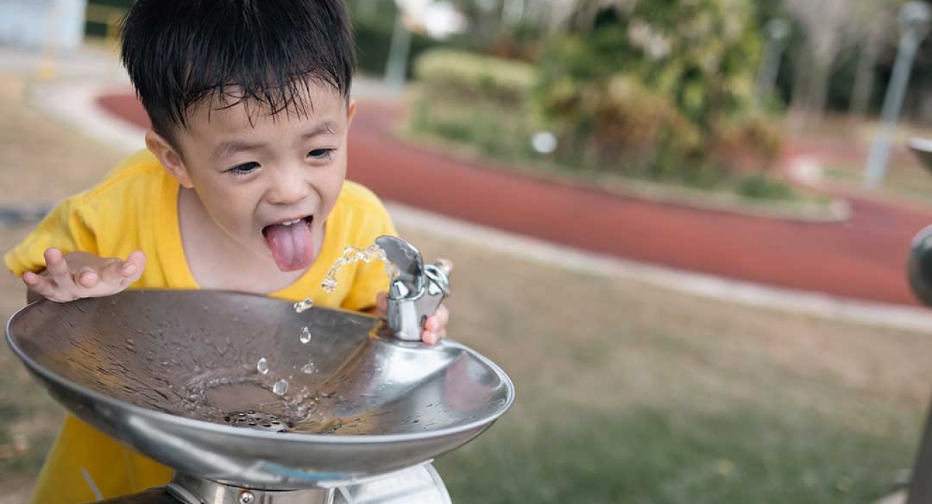 Cooling off on playground