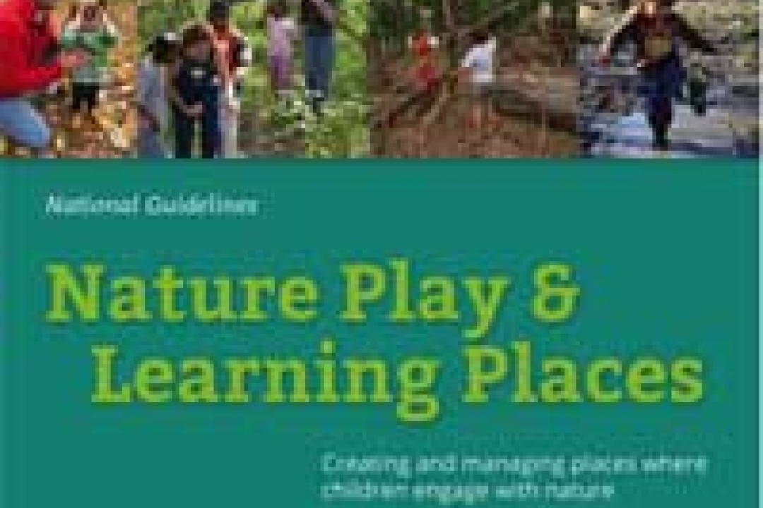 Natural Play & Learning Places by Robin C Moore