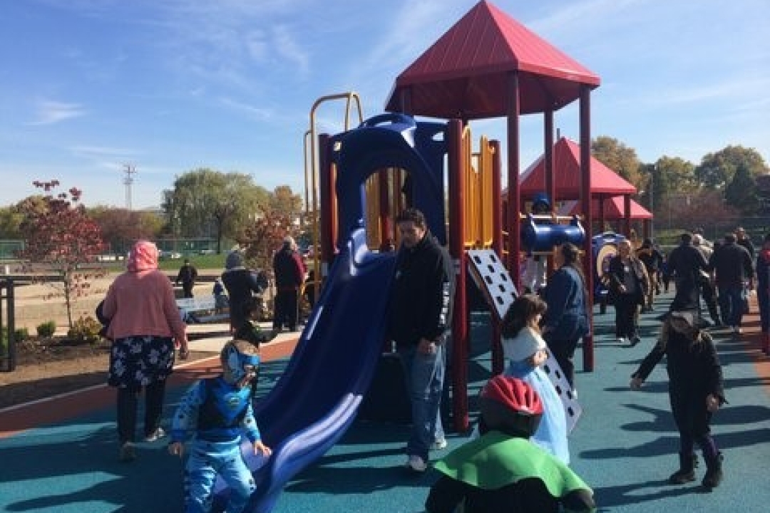 Long Ramp Playground