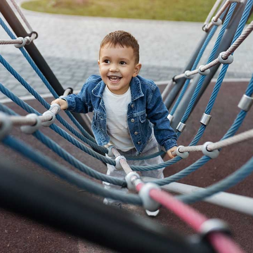 Net Climbers and Rope Spinners