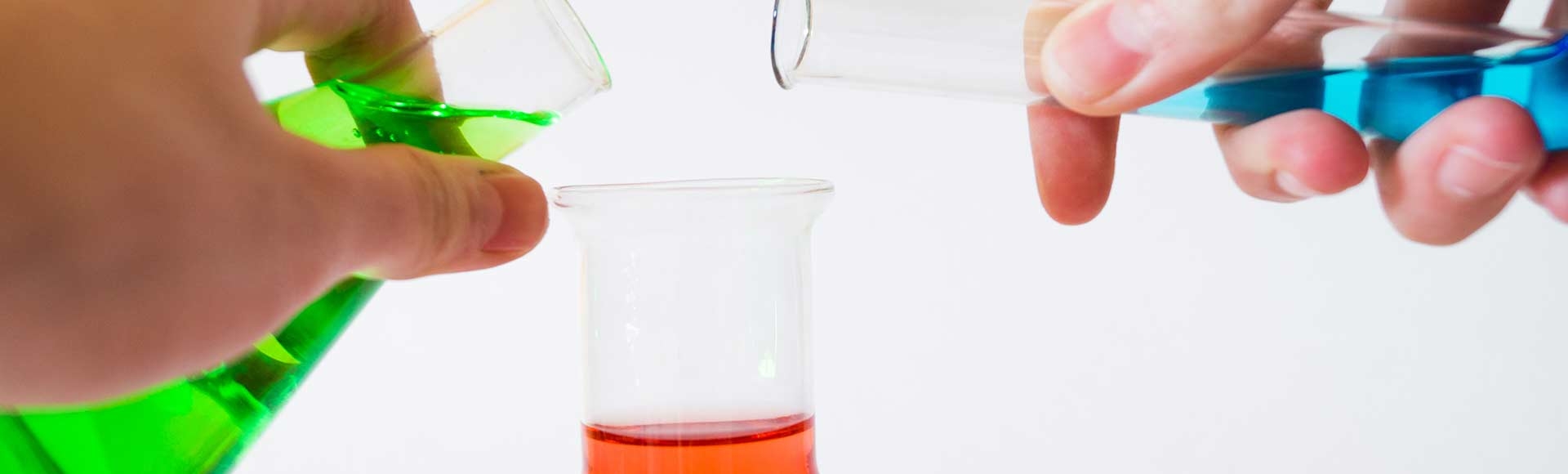 4 Awesome Summer Science Experiments and Activities for Kids