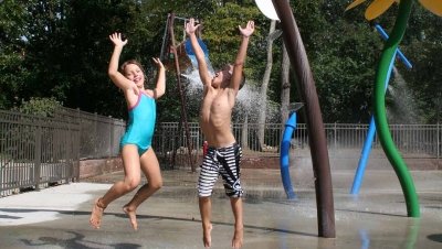 Is a Splash / Spray Park Right for Your Community?