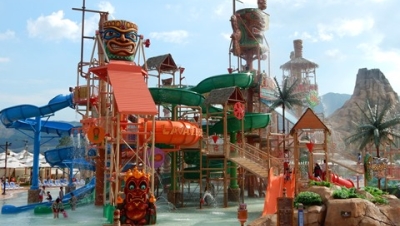 AquaPlay Giant Rain Fortress