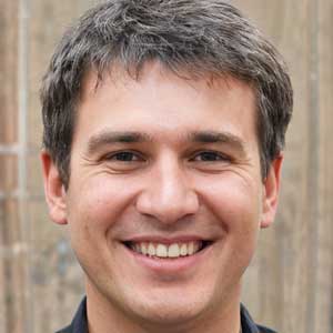 Daniel T Anderson